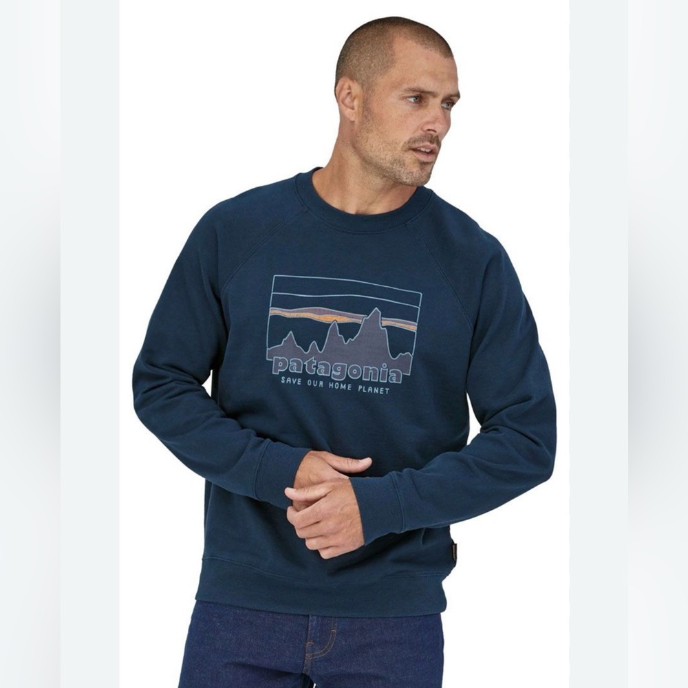 Patagonia Men's Navy Crewneck Sweater